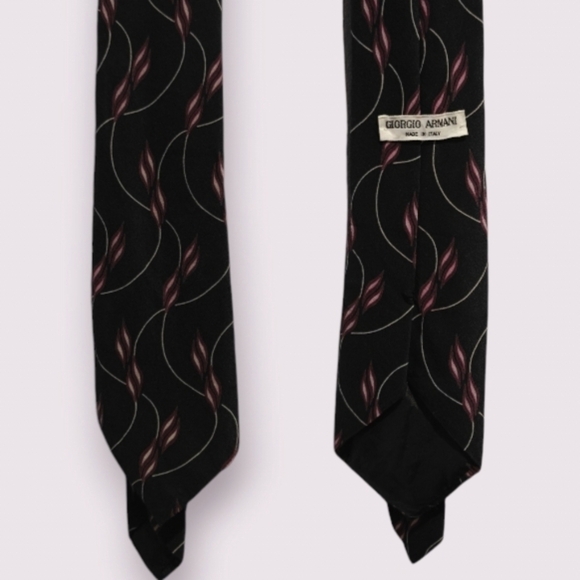 Giorgi Armani Vintage Floral Flame Tie 100% Pure Silk Purple Black - Picture 1 of 5